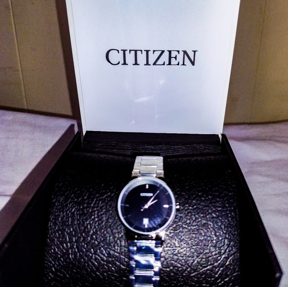 Citizen Quartz Women's Watch! - Picture 2 of 6